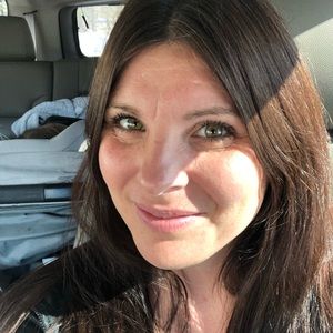 Meet your Posher, Casey